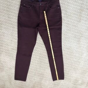 Like new NYDJ Stylish Berry color Skinny Jeans in size 14.